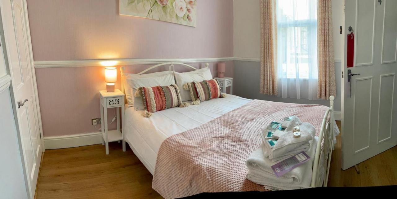 Lilyrose Hotel Whitby Exterior foto
